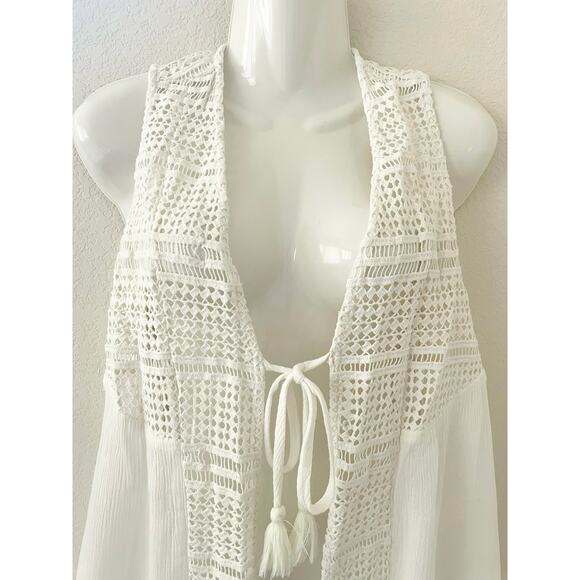 Roxy Crocheted Sleeveless Spirt Bird Vest Off White Adjustable Tie Size XS - Picture 4 of 7